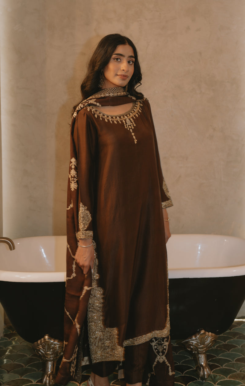 Salwa 3 Piece Stitched Suit